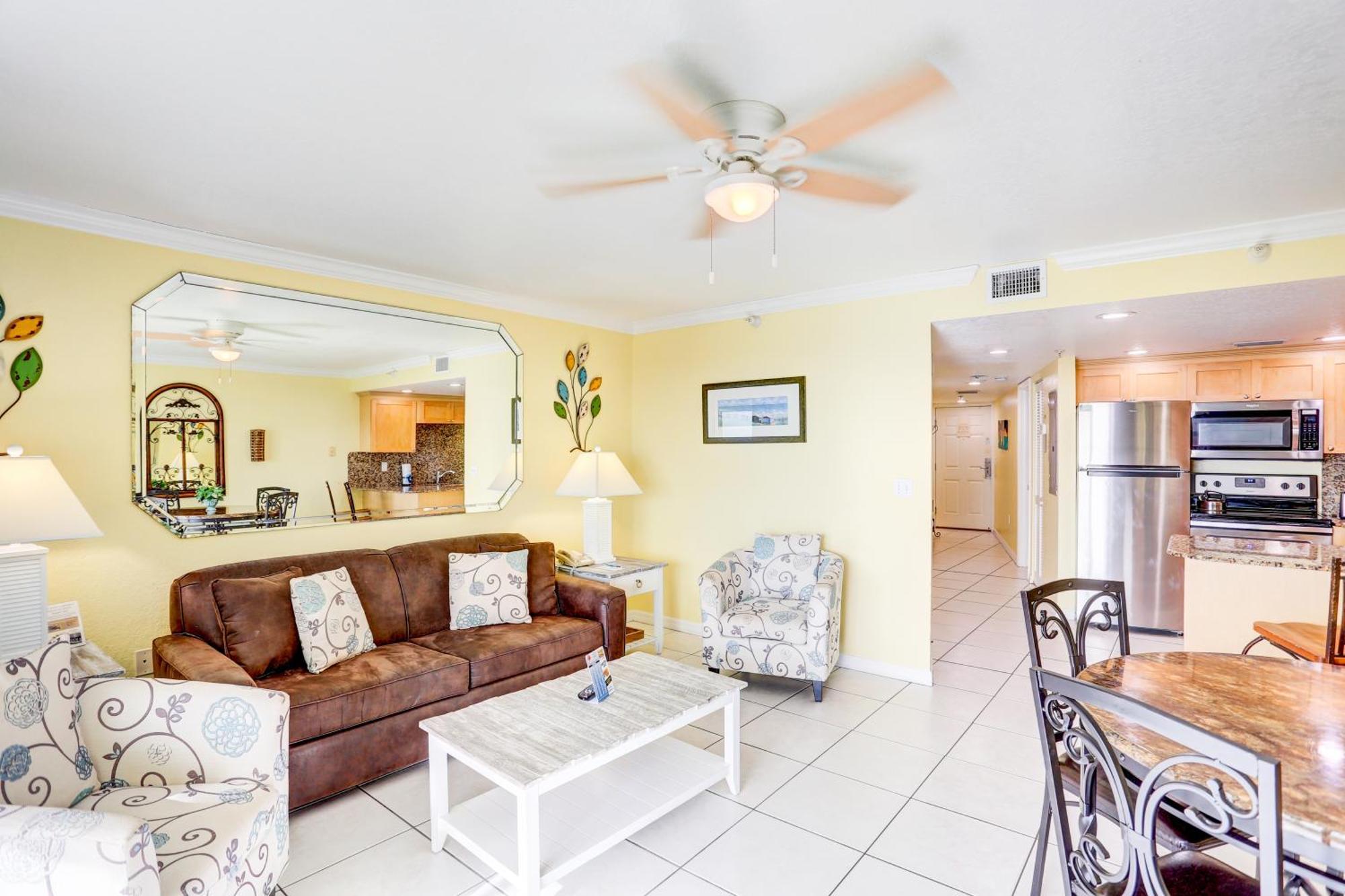 South Beach Condo Hotel By Travel Resort Services, Inc. St. Pete Beach Esterno foto