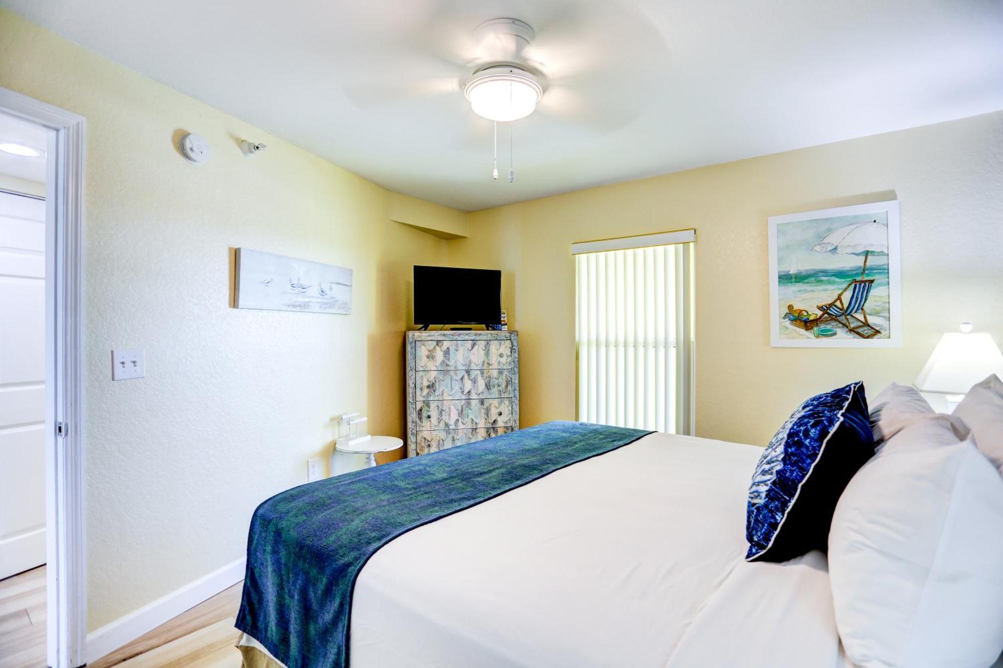 South Beach Condo Hotel By Travel Resort Services, Inc. St. Pete Beach Esterno foto