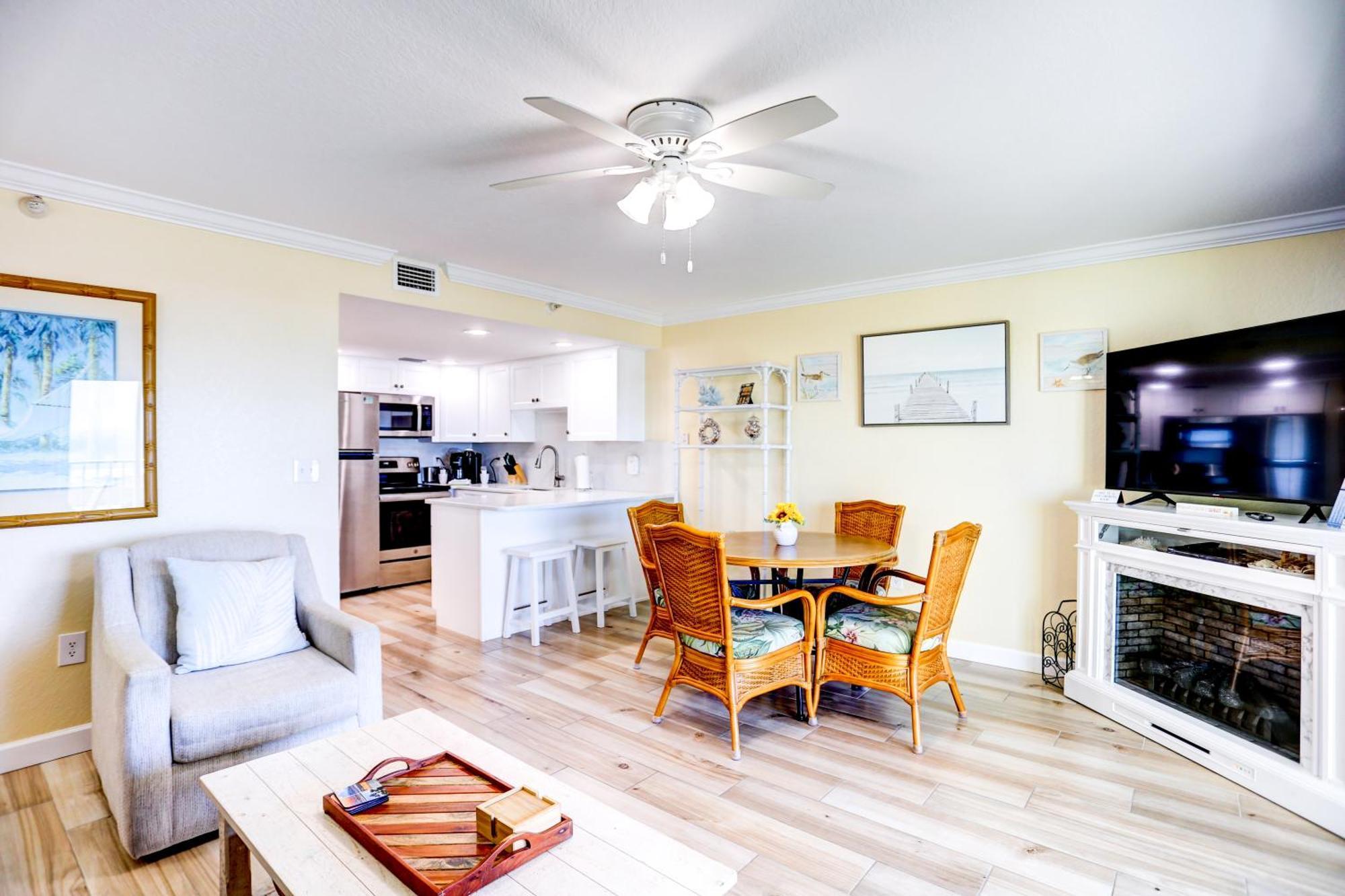 South Beach Condo Hotel By Travel Resort Services, Inc. St. Pete Beach Esterno foto