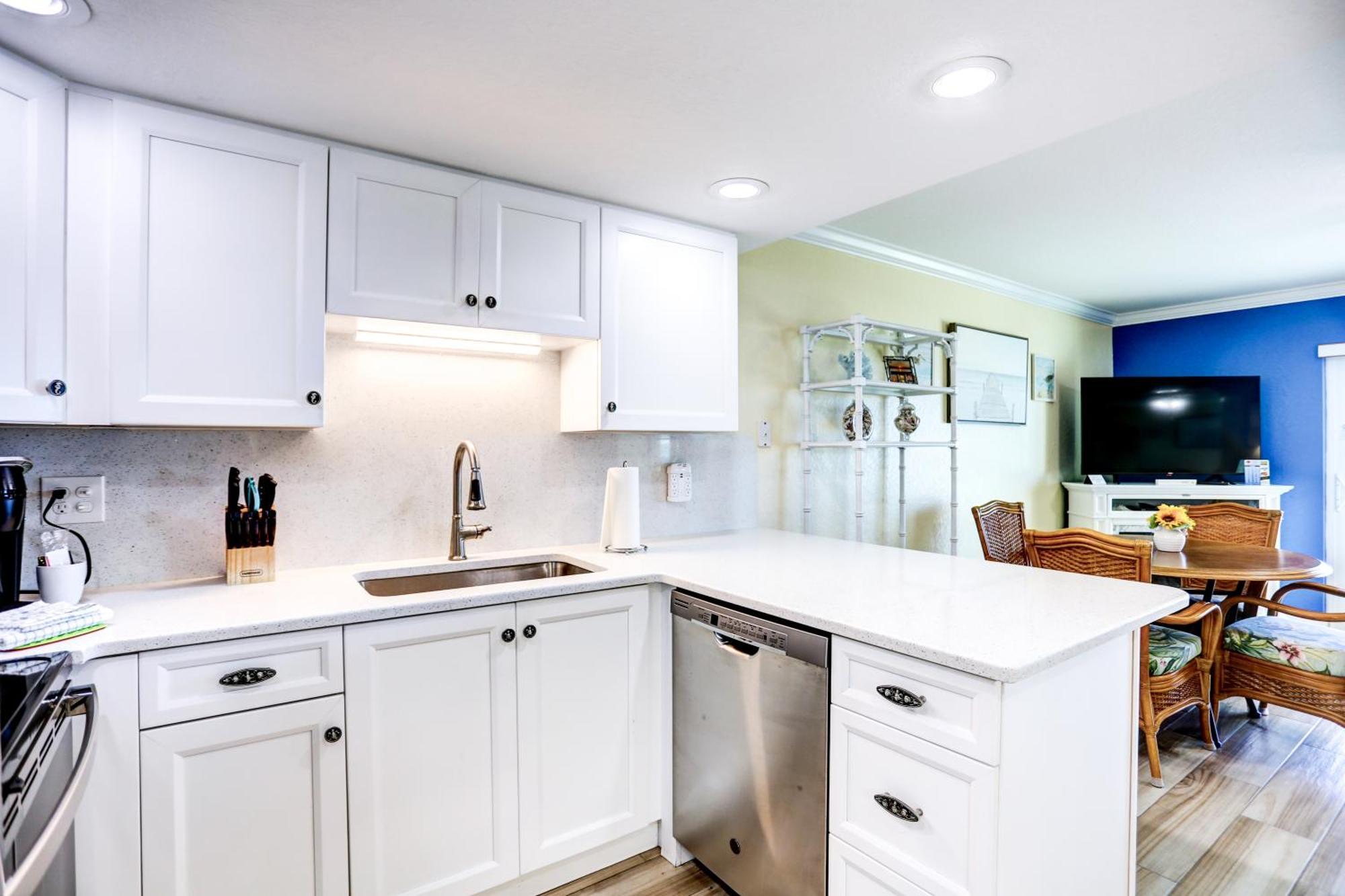 South Beach Condo Hotel By Travel Resort Services, Inc. St. Pete Beach Esterno foto