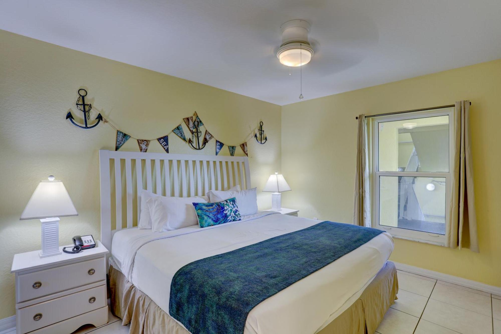 South Beach Condo Hotel By Travel Resort Services, Inc. St. Pete Beach Esterno foto