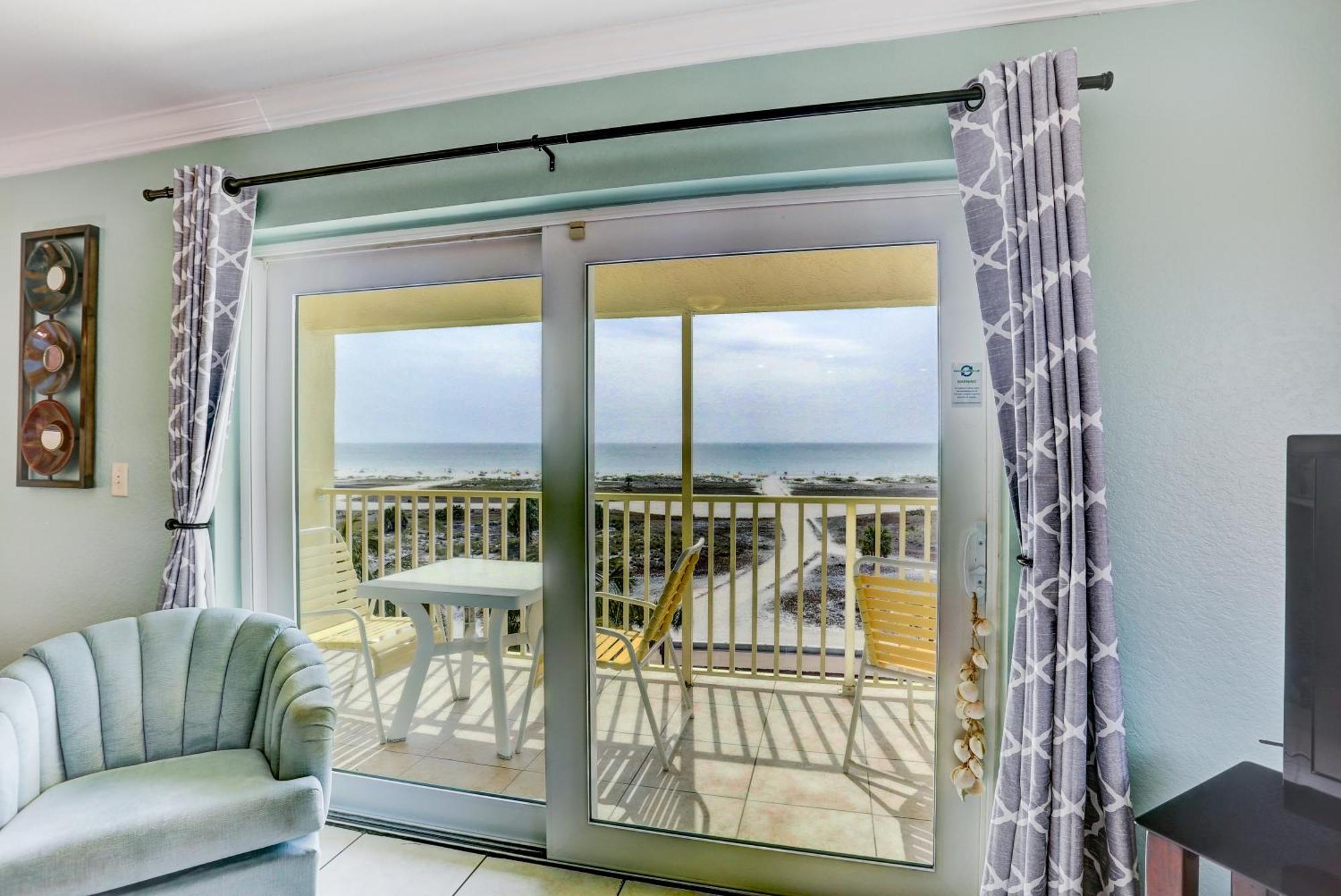 South Beach Condo Hotel By Travel Resort Services, Inc. St. Pete Beach Esterno foto