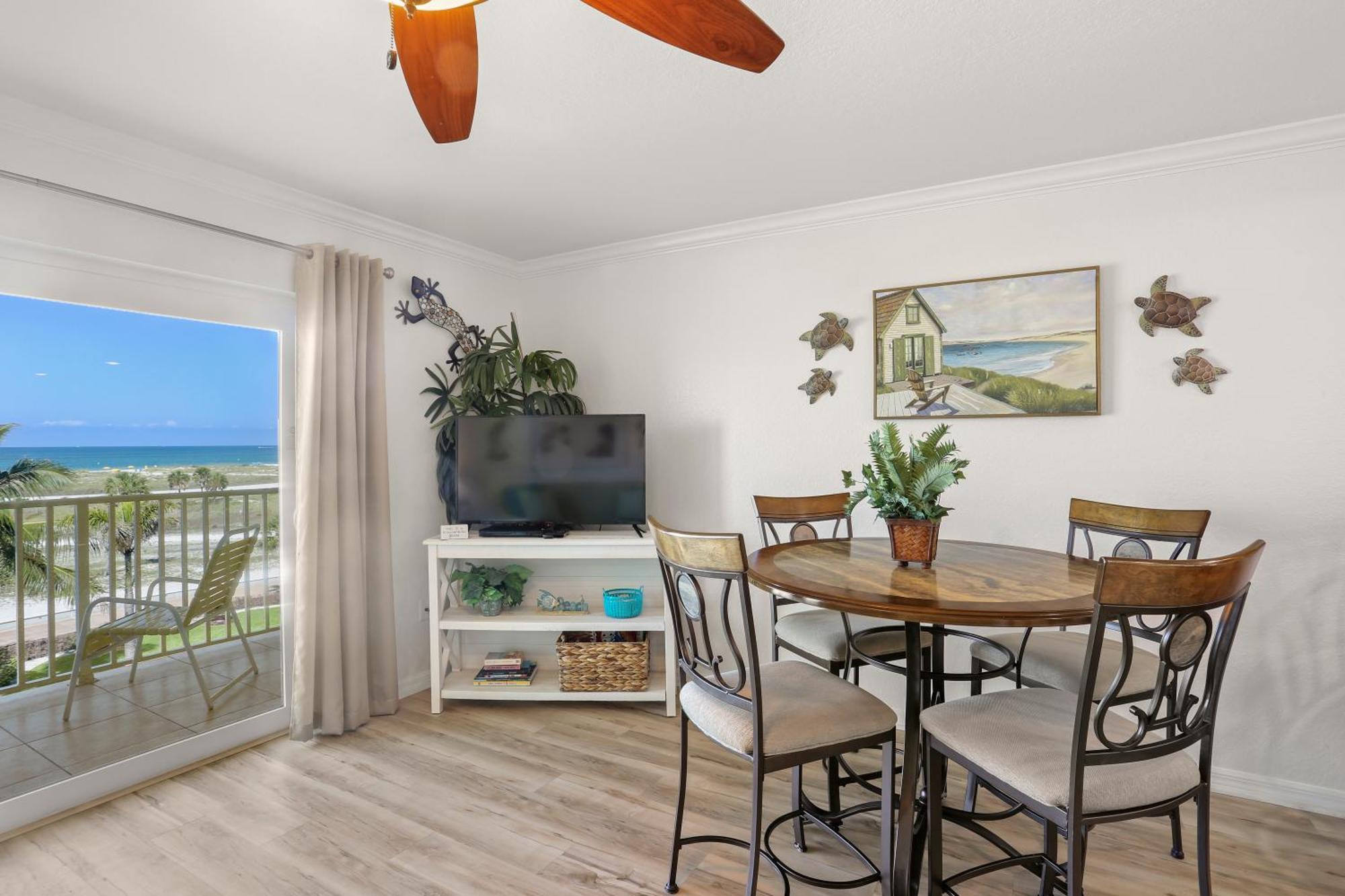South Beach Condo Hotel By Travel Resort Services, Inc. St. Pete Beach Esterno foto