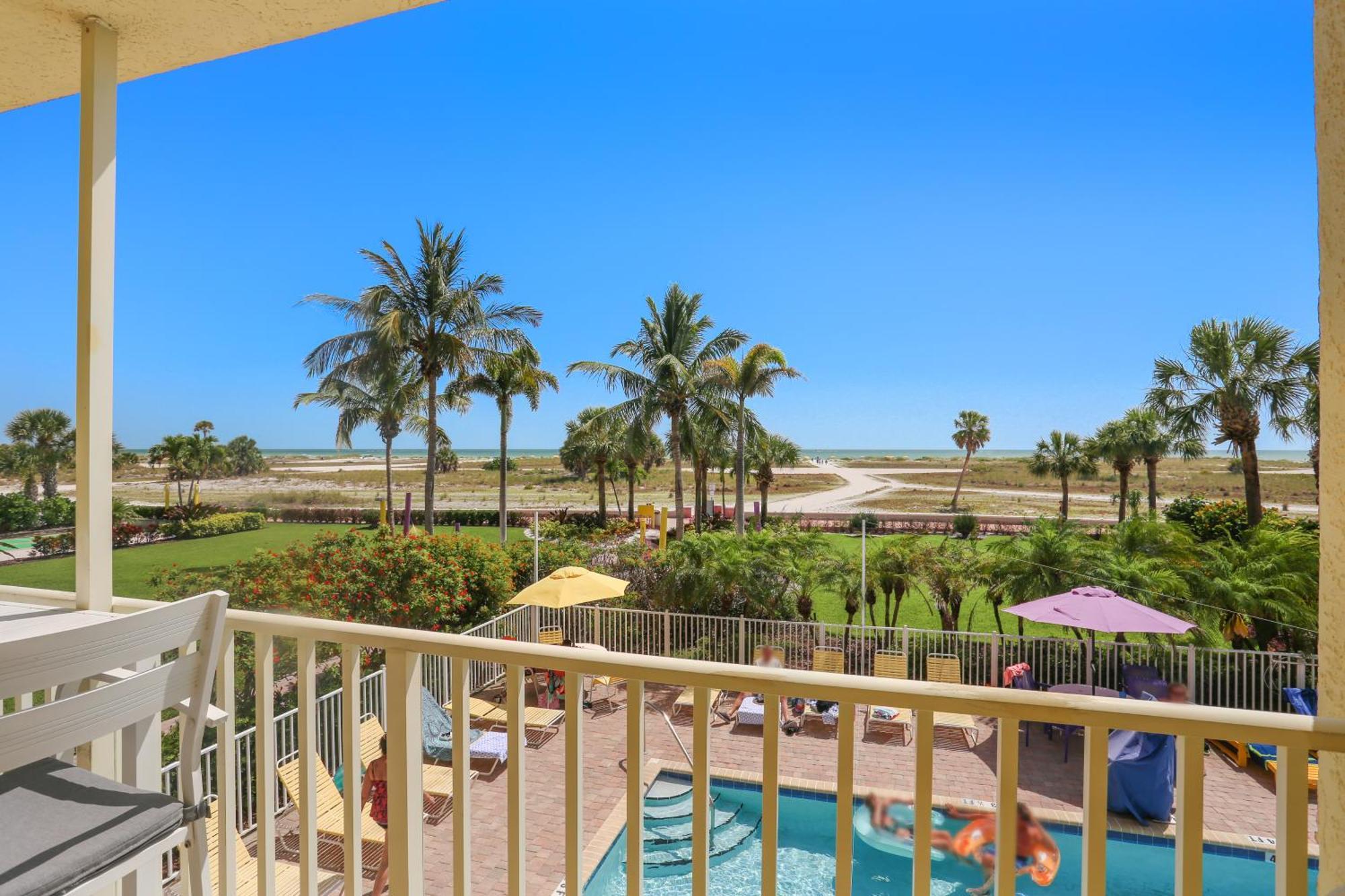 South Beach Condo Hotel By Travel Resort Services, Inc. St. Pete Beach Esterno foto